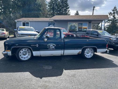 BLUE 1985 Chevrolet Pickup Truck Base