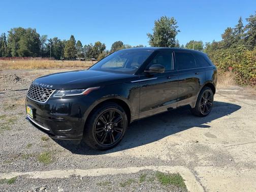 Santorini Black Metallic 2021 Land Rover Range Rover Velar P250 S