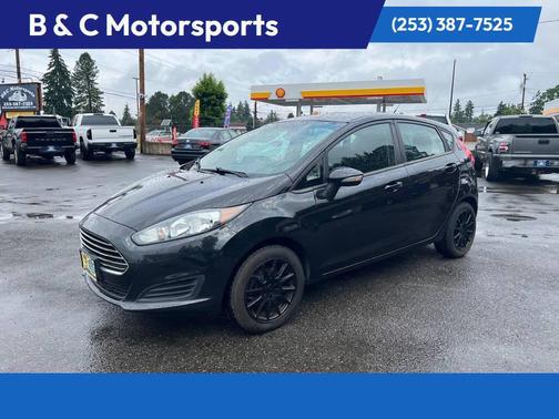 Tuxedo Black Metallic 2014 Ford Fiesta SE