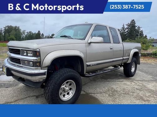 GOLD 1998 Chevrolet 1500 Fleetside