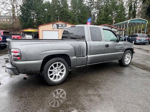 Light Pewter Metallic 2002 Chevrolet Silverado 1500 LS Extended Cab