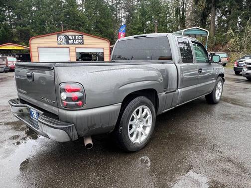 Light Pewter Metallic 2002 Chevrolet Silverado 1500 LS Extended Cab