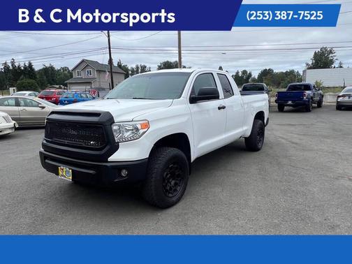 Super White 2016 Toyota Tundra SR