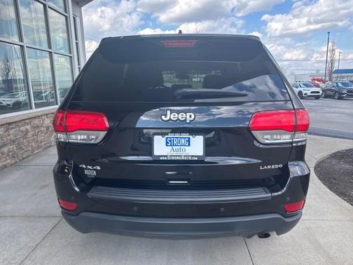 2017 Jeep Grand Cherokee Laredo