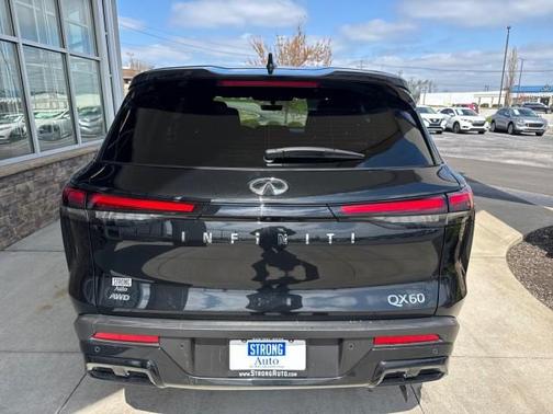2023 INFINITI QX60 Pure