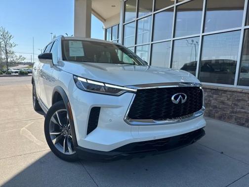 Majestic White 2023 INFINITI QX60 Luxe SUV