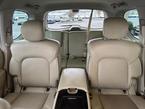 2023 INFINITI QX80 Luxe