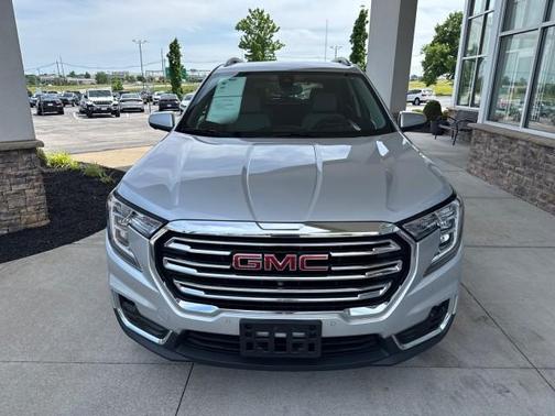 Silver 2022 GMC Terrain SLT