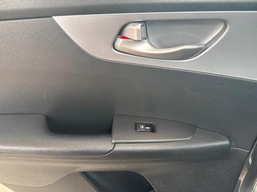 Gray 2023 Kia Forte LXS