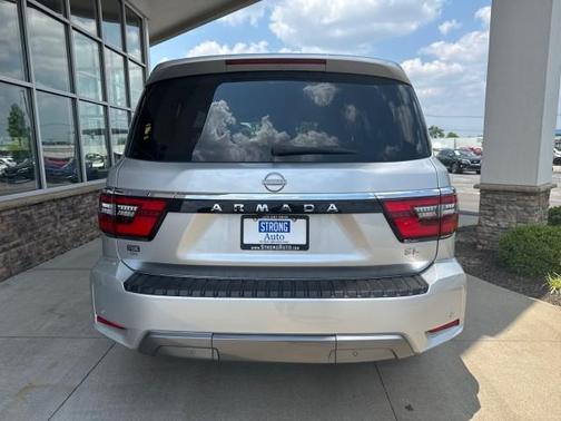 2022 Nissan Armada SL