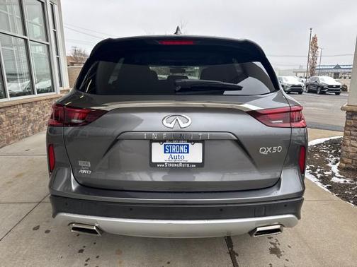 2023 INFINITI QX50 Luxe