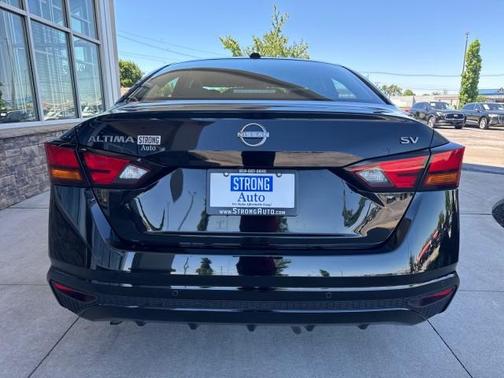 Black 2024 Nissan Altima 2.5 SV