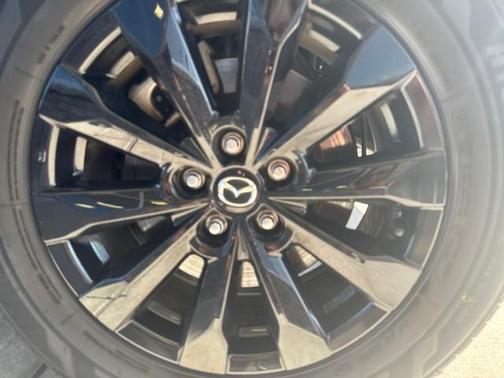 2024 Mazda CX-50 2.5 S Preferred Package