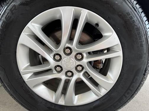 White 2018 Buick Enclave Essence