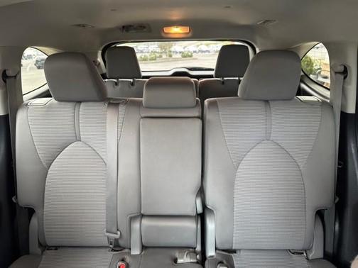 2020 Toyota Highlander L