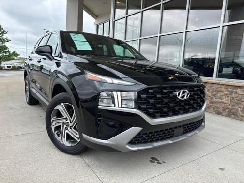 Black 2023 Hyundai SANTA FE SE