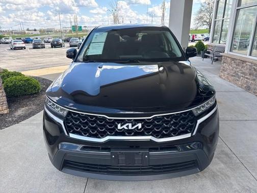 2023 Kia Sorento LX