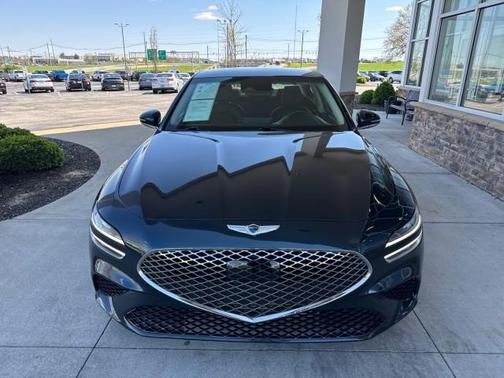 2023 Genesis G70 2.0T