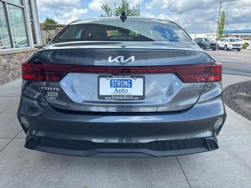 2022 Kia Forte LXS