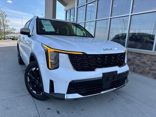 2024 Kia Sorento S