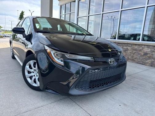 Black 2022 Toyota Corolla LE