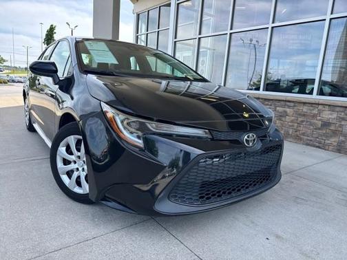 Black 2022 Toyota Corolla LE