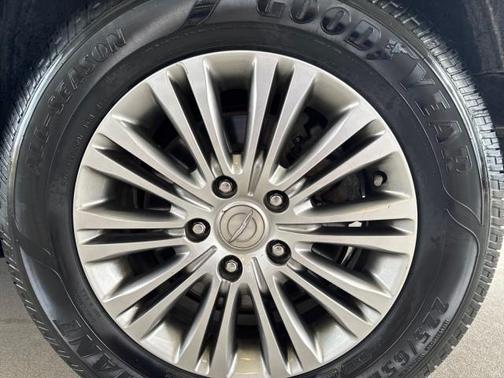 2015 Chrysler Town & Country Touring-L