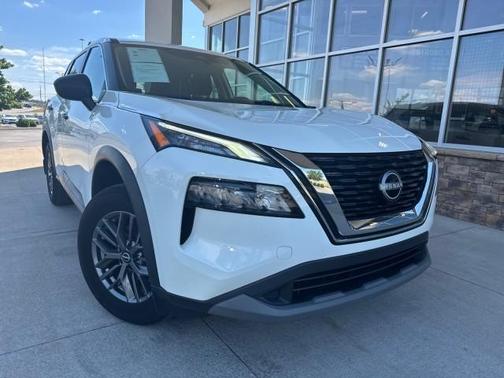 2022 Nissan Rogue S