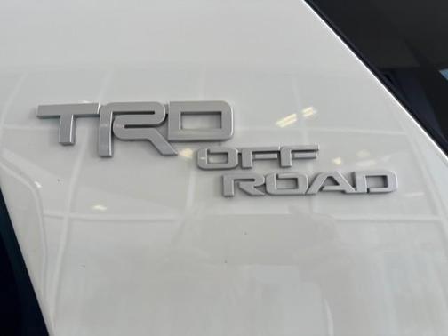 2024 Toyota 4Runner TRD Off Road