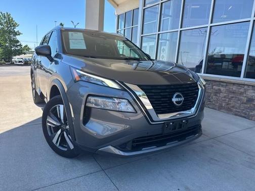 Gun Metallic 2023 Nissan Rogue SL