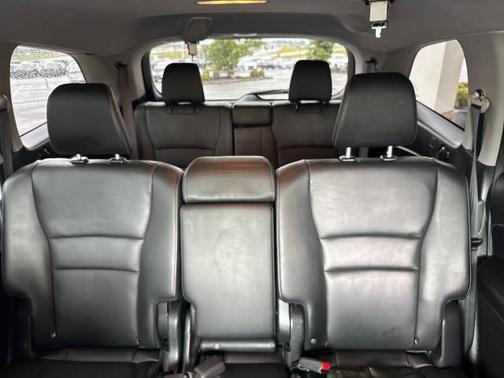 White 2019 Honda Pilot EX-L