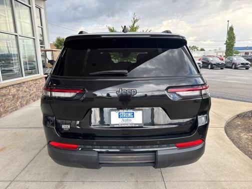 2024 Jeep Grand Cherokee L Laredo