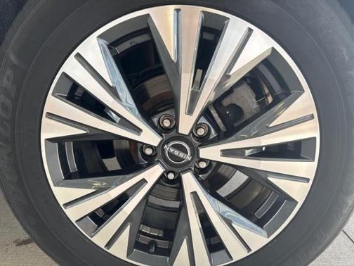 Gun Metallic 2023 Nissan Rogue SV