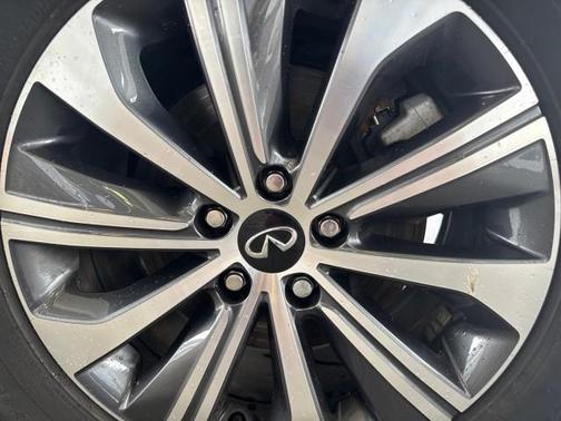 2023 INFINITI QX60 Pure
