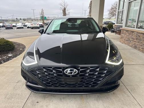 2023 Hyundai SONATA Limited