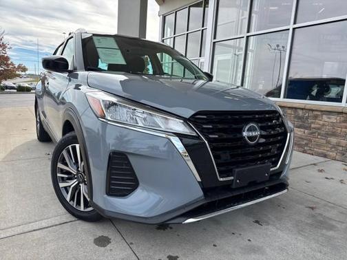 2023 Nissan Kicks SV