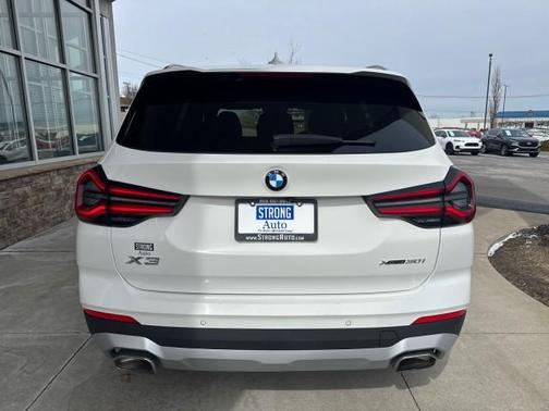 2023 BMW X3 xDrive30i