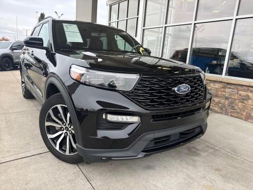 2023 Ford Explorer ST-Line