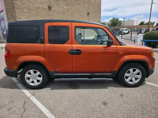 Citrus Fire Metallic 2011 Honda Element EX
