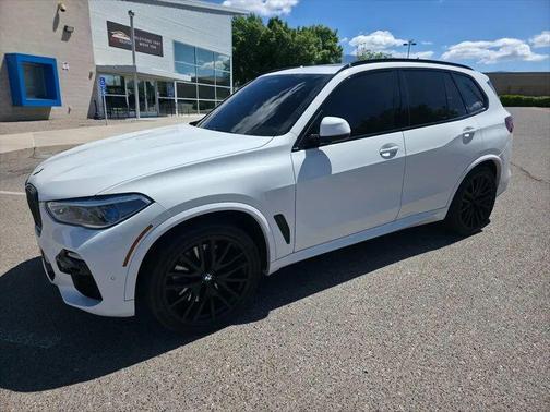 Alpine White 2021 BMW X5 M50i