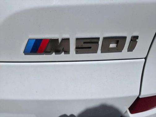 Alpine White 2021 BMW X5 M50i