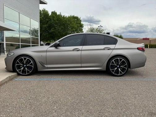 Phytonic Blue Metallic 2021 BMW M550 i Xdrive