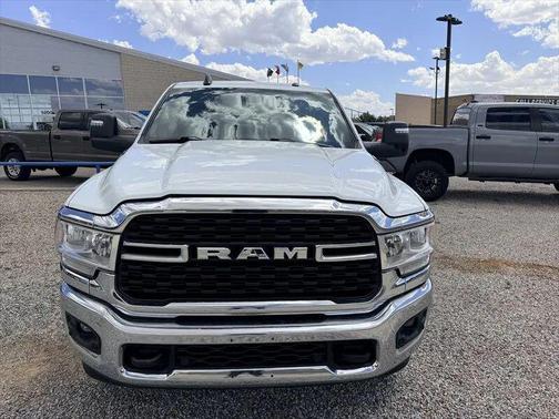 Bright White Clearcoat 2024 RAM 2500 Big Horn Crew Cab 4x4 6'4' Box