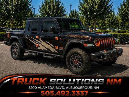 Black Clearcoat 2021 Jeep Gladiator Mojave 4x4 Truck