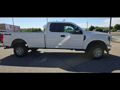 Oxford White 2018 Ford F-250 XL