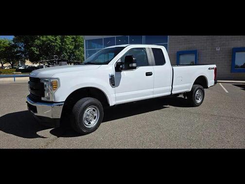 Oxford White 2018 Ford F-250 XL