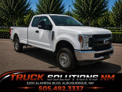 Oxford White 2018 Ford F-250 XL Truck