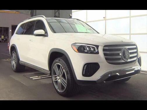 Polar White 2025 Mercedes-Benz GLS 450 4MATIC