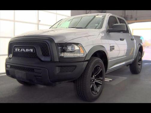 2024 RAM 1500 Classic Warlock Crew Cab 4x4 5'7' Box