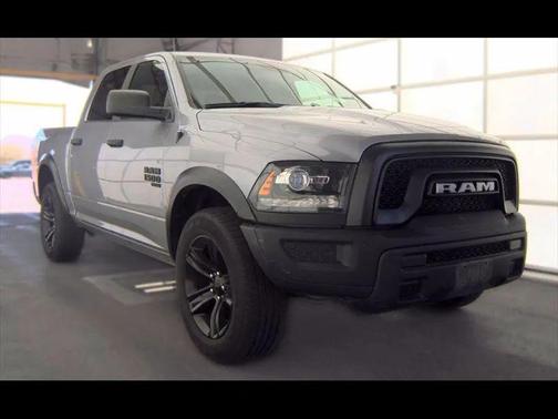 2024 RAM 1500 Classic Warlock Crew Cab 4x4 5'7' Box